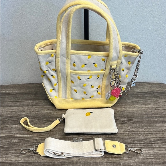 Madden Girl | Lemon Print Mini Tote w/ Charms, Wristlet and Crossbody Strap 🍋 - Picture 9 of 13